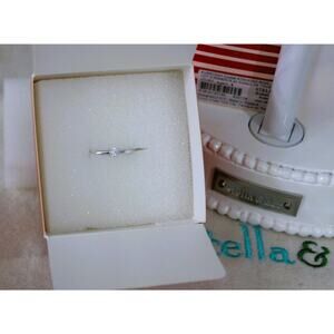 NIB Stella & Dot Everyday Crystal Stacking Ring Sz 8 Silver